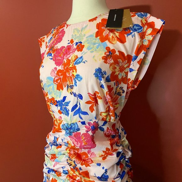 #VeroModa NWT•S Mini Dress - Picture 3 of 6